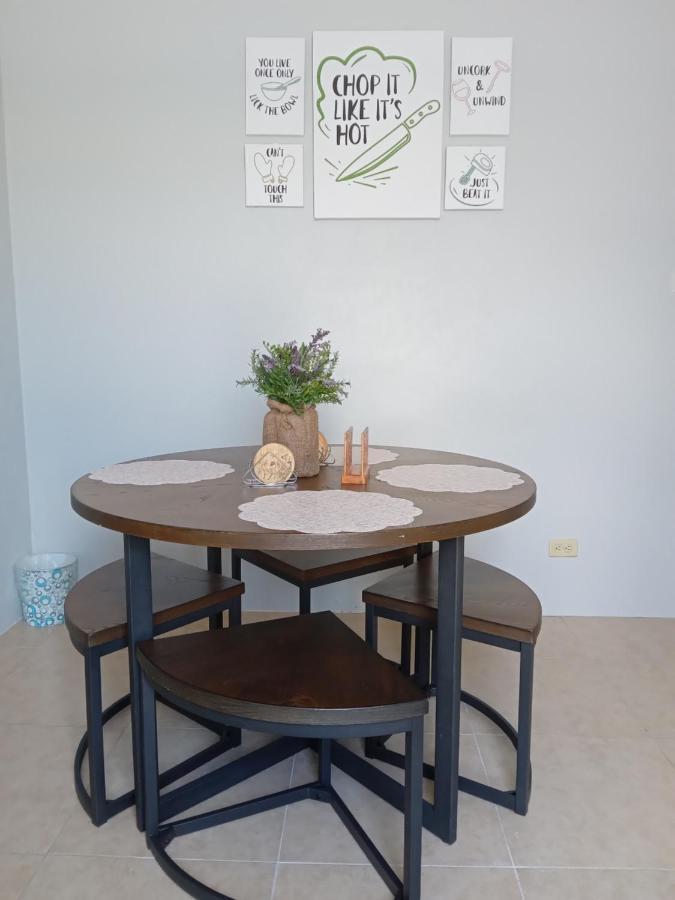 Michand Guest Apartments- Cozy One Or Two Bedroom- 5 Walk Minutes From Airport 10 Mins Drive To Oistins Or Beach Christ Church Exteriör bild